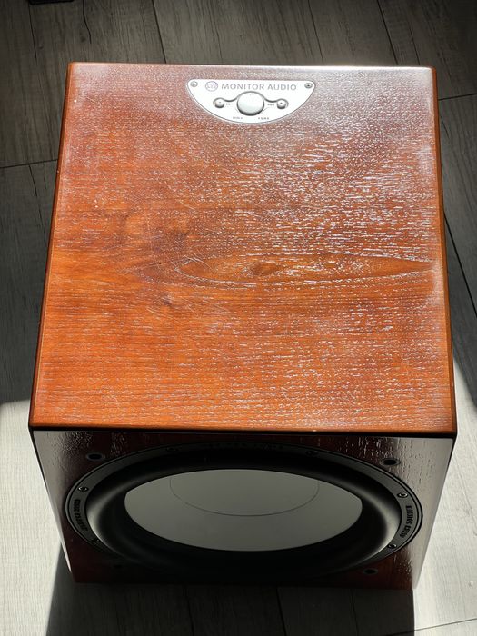 Subwoofer Monitor Audio Silver RSW-12 500W RMS Orzech (Walnut)