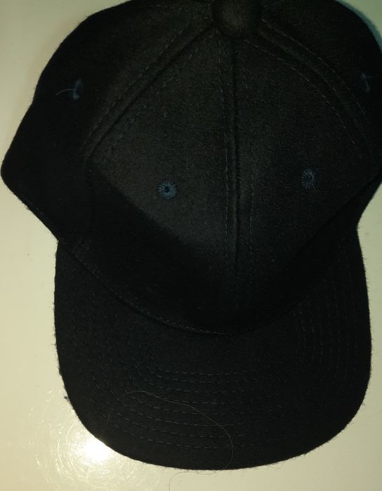 Продам кепку шерстяную