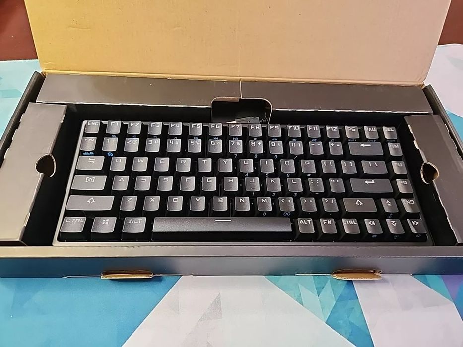 Механічна ігрова клавіатура DREVO Tyrfing V2 RGB