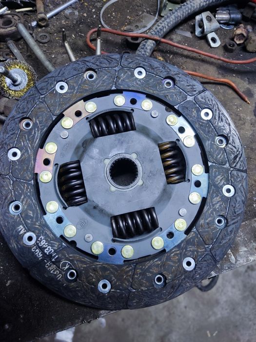 Диск зчеплення меган2  1.6 К4М