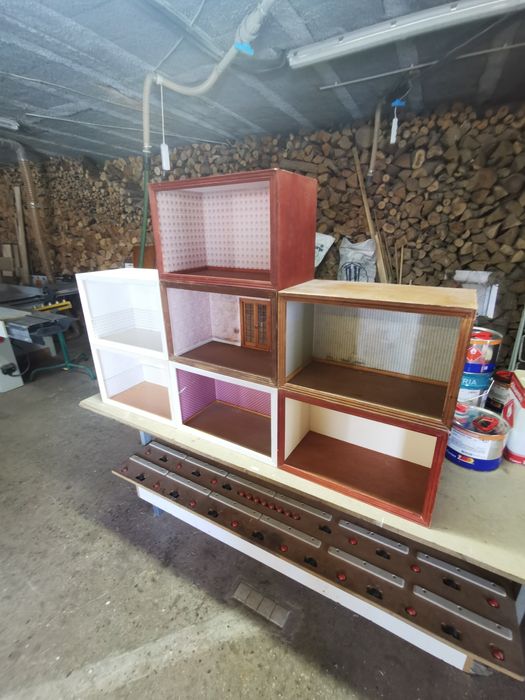 Divisões para casa de  bonecas