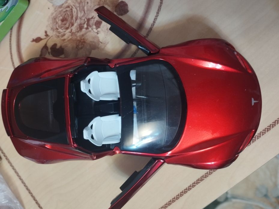 Металева машинка Автопром Tesla Roadster