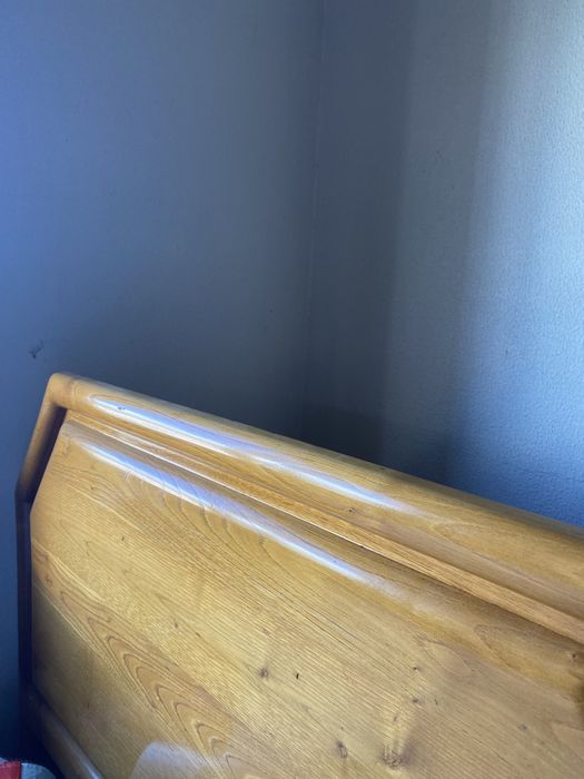 Móveis de Quarto em Madeira