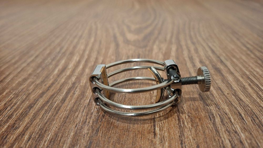 Ligaturka do klarnetu STRING-LIGATURE-SYSTEM Balthasar Hens