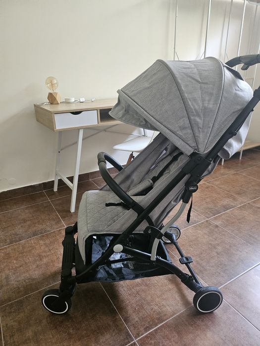 Chicco - Carrinho de Passeio Trolley Me Light Grey