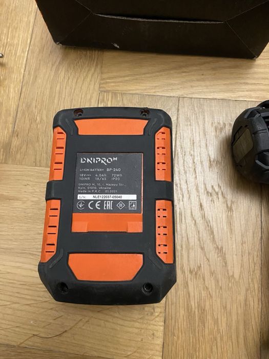 Шуруповерт Dnipro m CD-201HBS Compact
