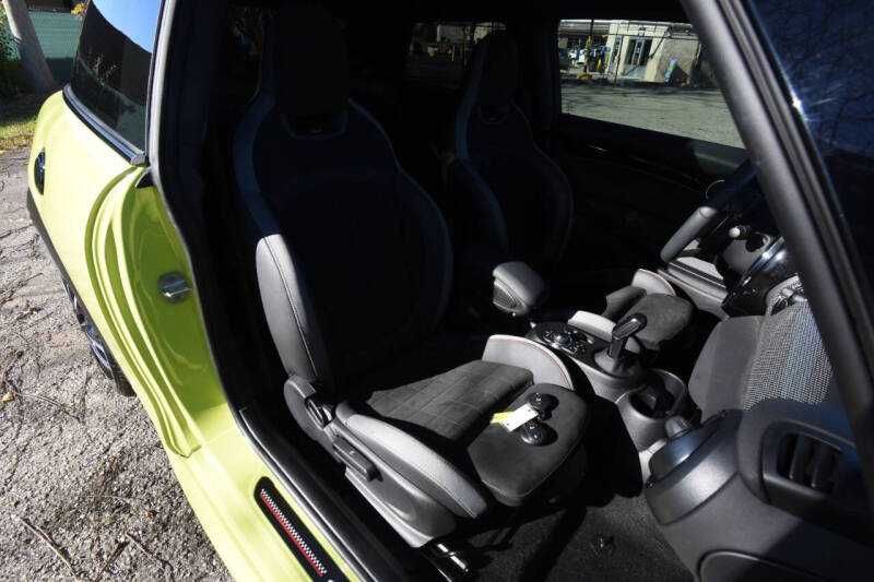 2024 MINI Hardtop 2 Door JCW