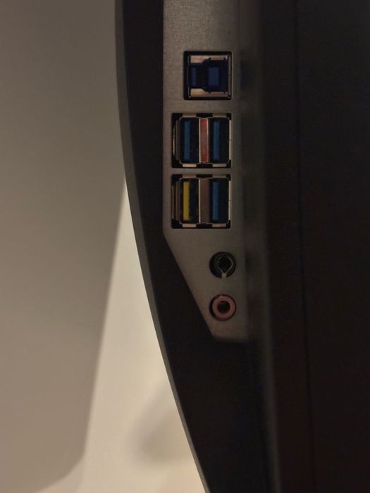 ZESTAW GAMINGOWY Komputer+monitor