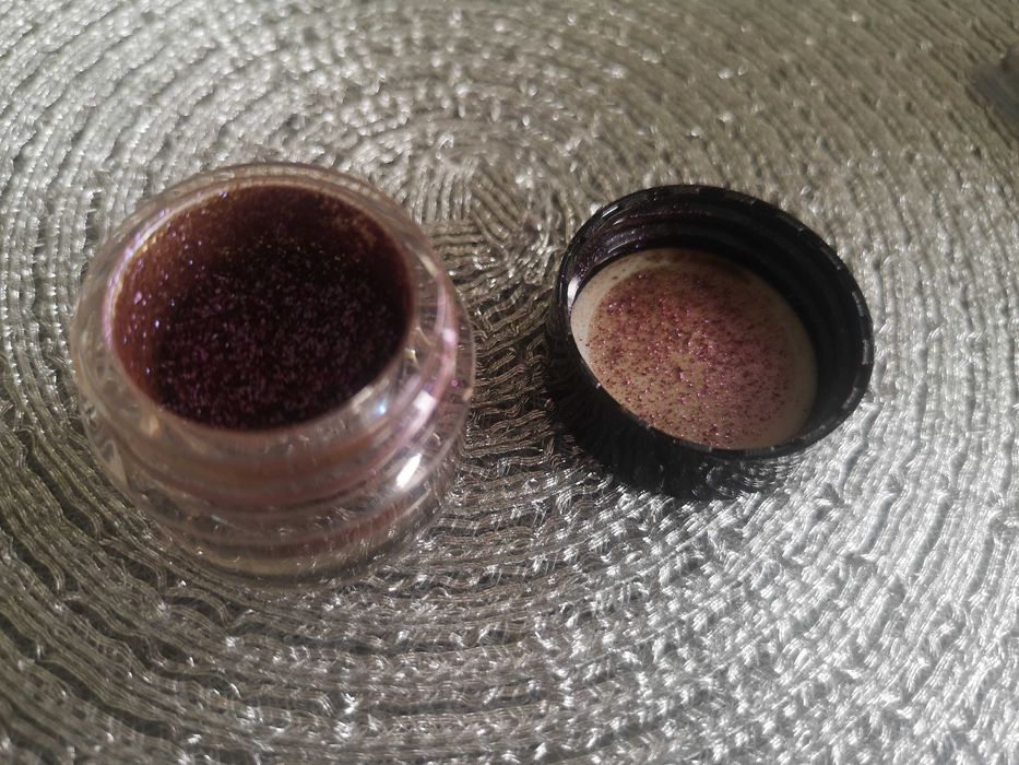 Cień pigment sypki Inglot 120 fiolet