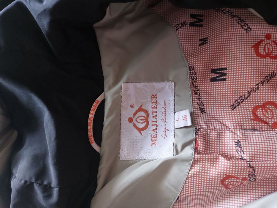 Зимняя теплая куртка светло салатного цвета