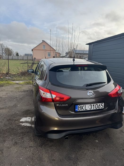 Nissan Pulsar.