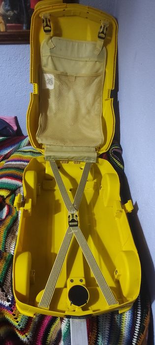 Mochila em lindo carro