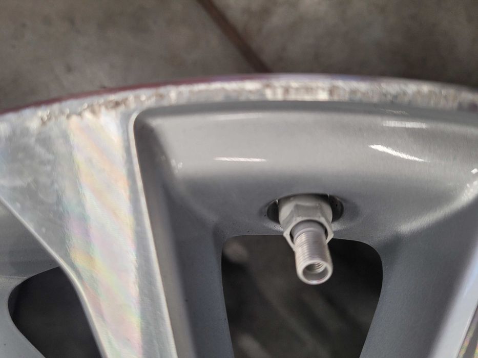 Felgi aluminiowe r 18 toyota komplet