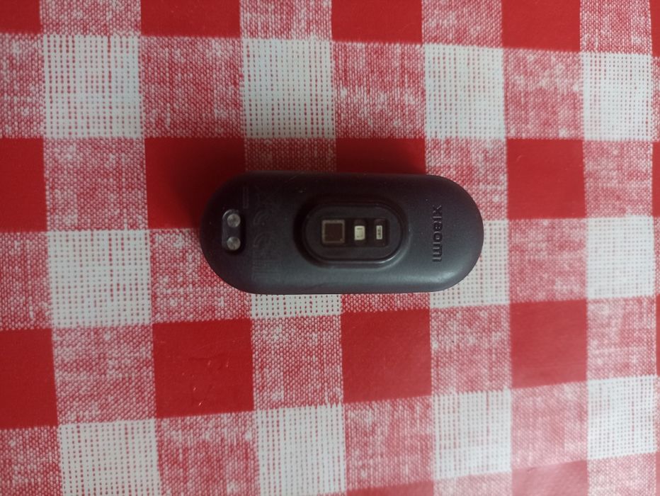 Xiaomi Mi  Bend 7 б/в смарт годинник