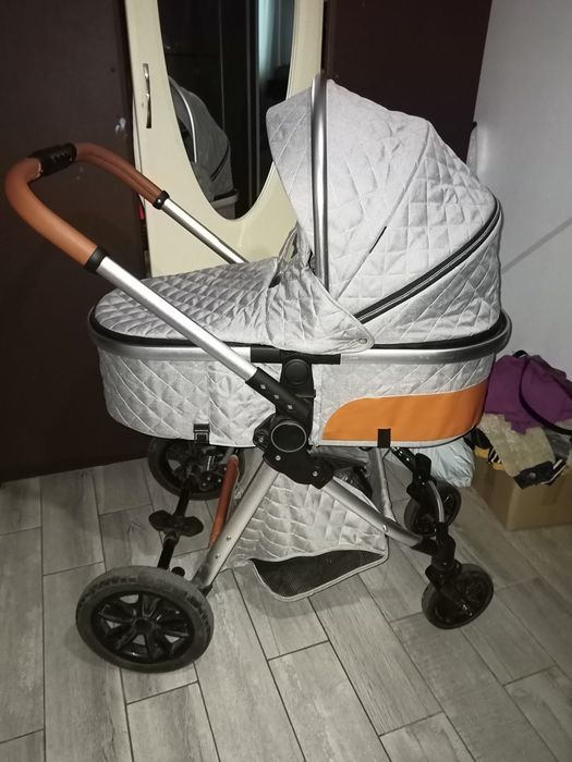Коляска 2в1 очень лёгкая