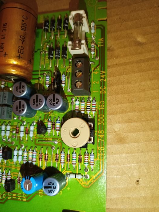 Placa electrónica Junkers ZWE 24 Caldeira a Gás