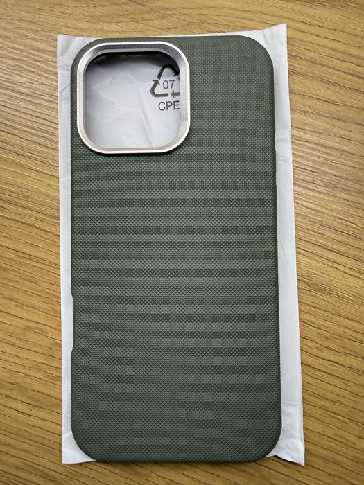 Чехол Iphone 16 ProMax c MagSafe, цвет Green