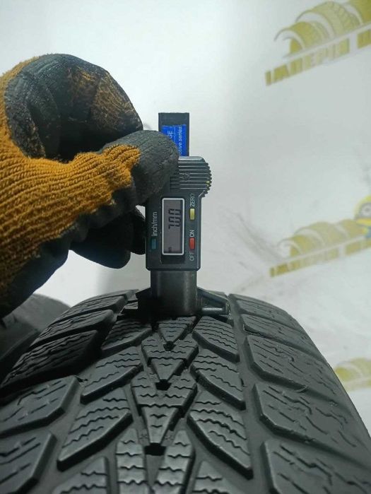 *Шини Dunlop 185/60R15. 2шт. Зима 2024р (427)