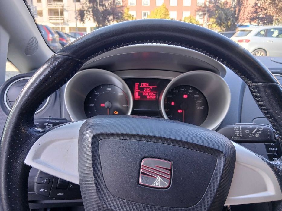 Seat Ibiza 1.6 TDI 105 cv Diesel.
