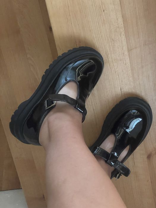 Туфлі Мері Джейн Cropp