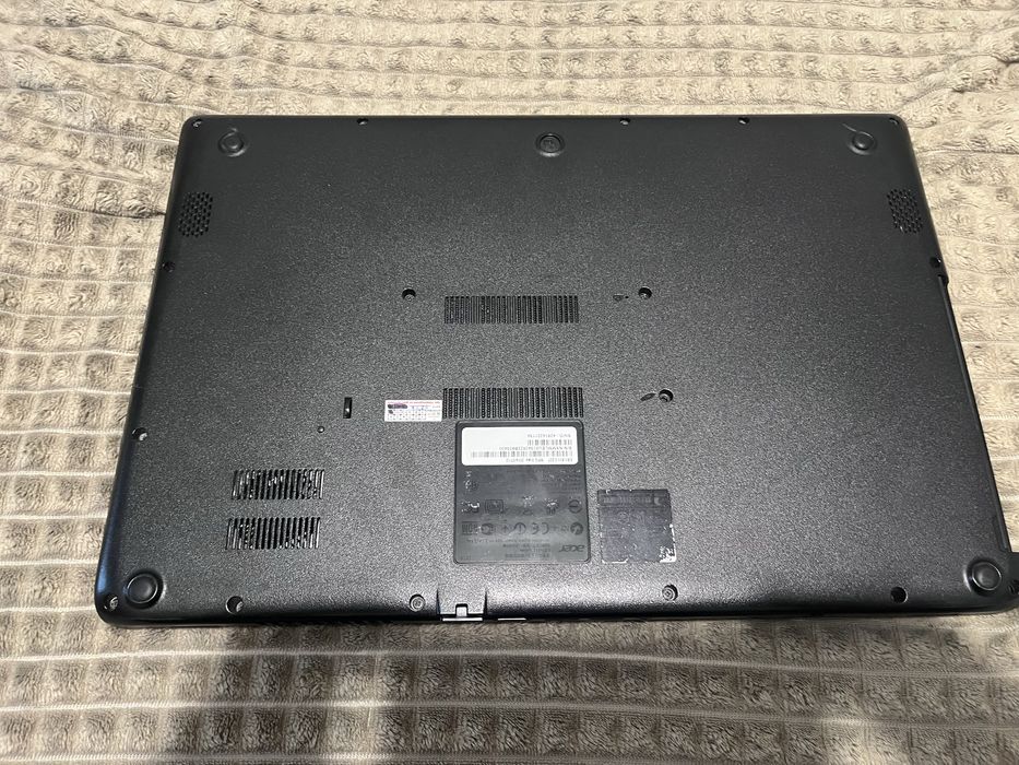 Ноутбук ACER Espire ES1-511-C227