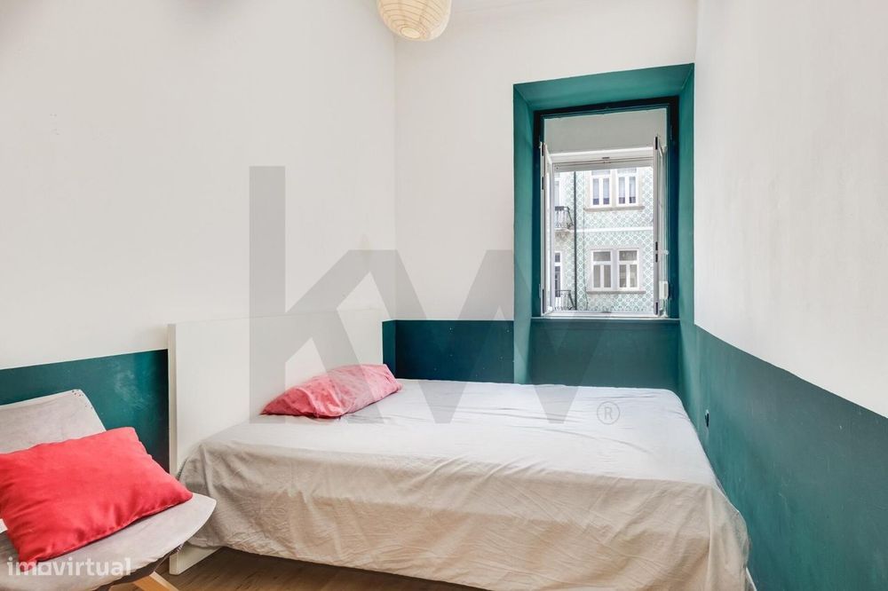 Apartamento T2+1 com elevado potencial de renovação no Centro de Lisbo