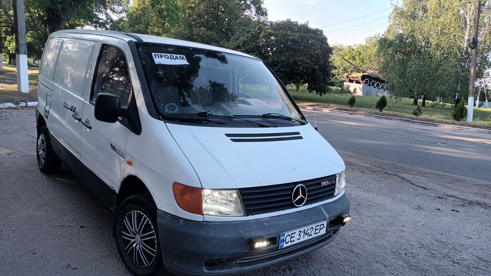 Продам мерседес Vlto на полном боевом