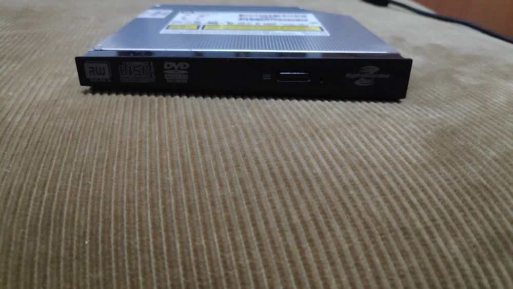 Portable CD Drive64751984023939120