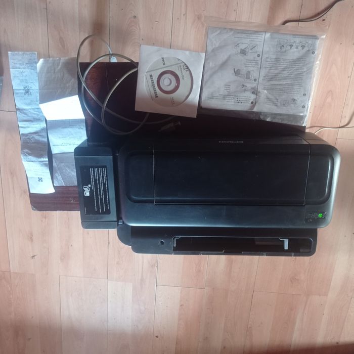 Принтер Epson L132 Model B521D Состояние почти новый, открытой коробки.