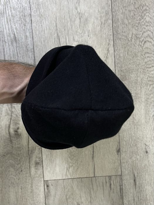 Guess Los Angeles шапка демисезонная черная