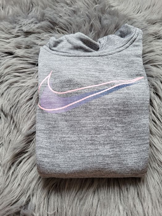 Sweter, bluza Nike 116/122. Nowa