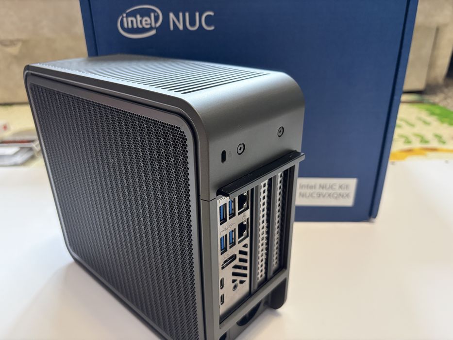 intel nuc 9 - купити комп'ютери та комплектуючі - Ціна на OLX.ua