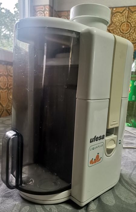 Liquidificadora  Ufesa LiquaPlus LC-7631