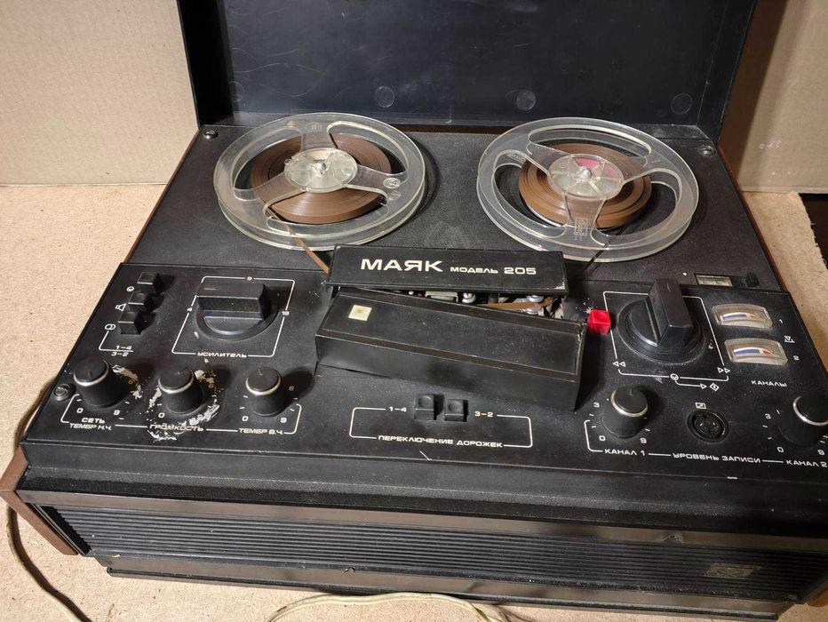 Магнітофон МАЯК 205 бобинний