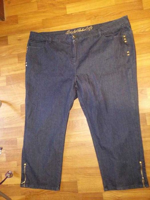 жіночі стрейчеві джинси кюлоти капрі з заклепками батал