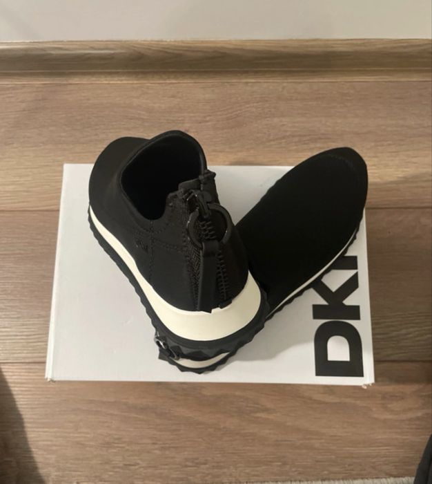 Buty DKNY nowe bez metki