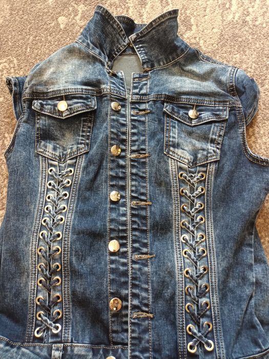 Джинсовий комбінезон