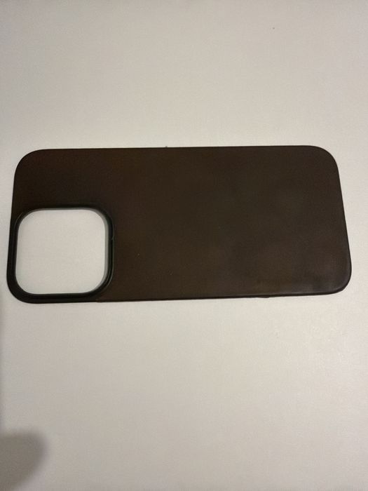 Capa traseira magnética iPhone 16 Pro
