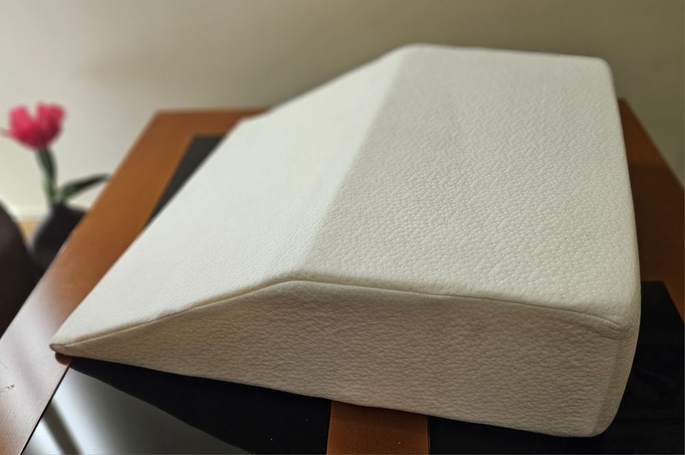 Almofada viscoelástica para apoio de pernas / cunha Nova