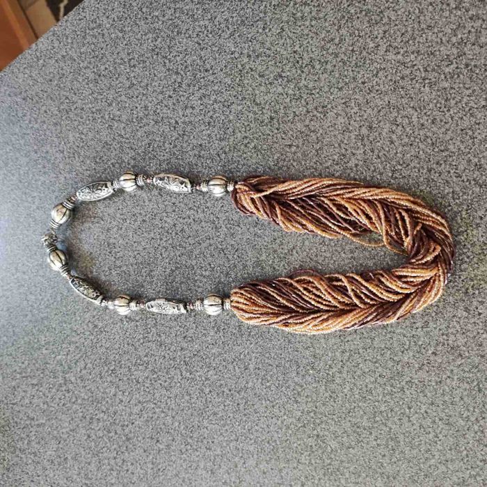 Намисто, кольє, чокер із бісеру