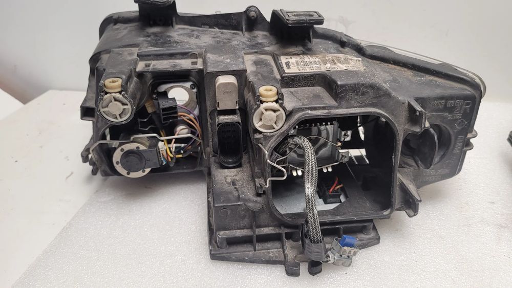 lampy przednie xenon europa audi a4 b6 małysz