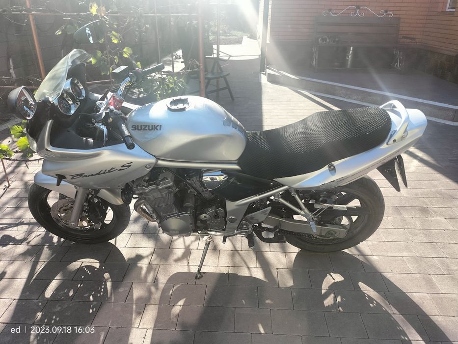 Suzuki GSF 600S Bandit