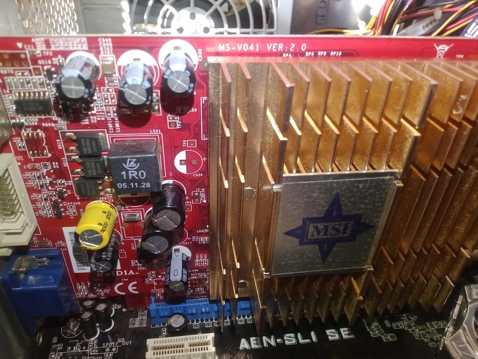 Системный блок. Windows7,Atlon 64_3000,1.81GHz,200Gb,DDR 2,5Gb.