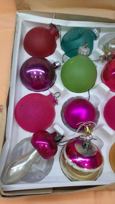 Новогодние ретро игрушки