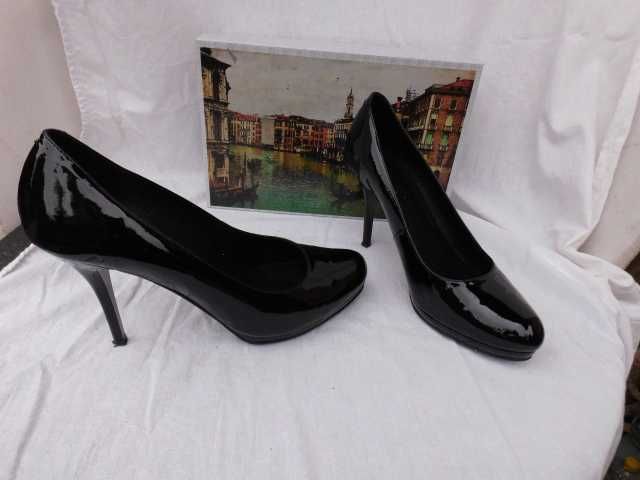 Venezia skórzane klasyczne szpilki czółenka lakierki platforma 40