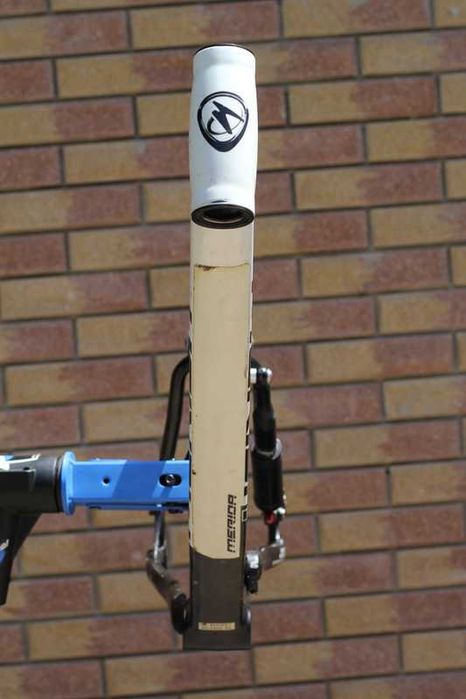 Рама 26: Merida Mission Carbon 3000 D, Manitou LRS, 18/46