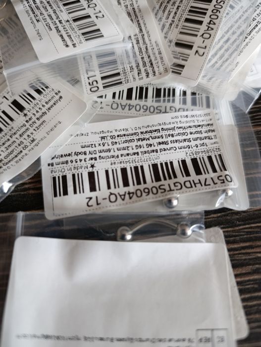 20 szt kolczyków do brwi