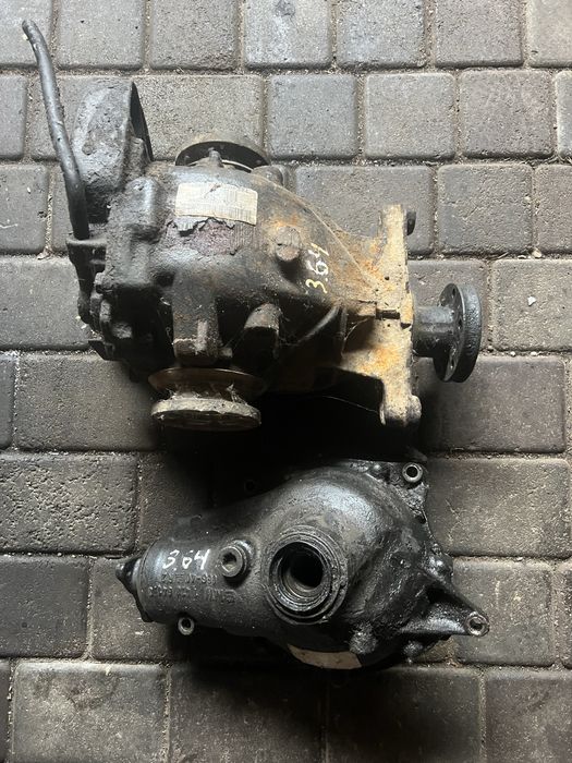 Пара редукторів BMW X5 e53 m62 4,4 3,64
