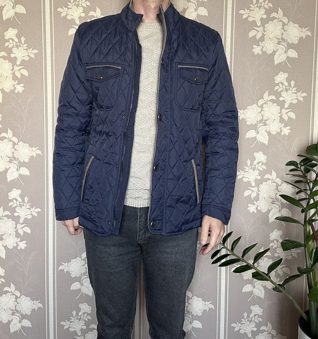 Продам куртку состояние новой