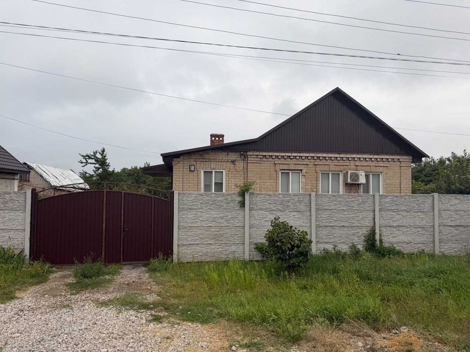 Продам будинок у с. Вільне (Червоний шахтарь)
